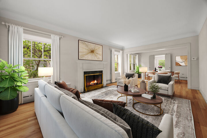 Property Photo: 917 Fair Oaks Avenue IL 60302