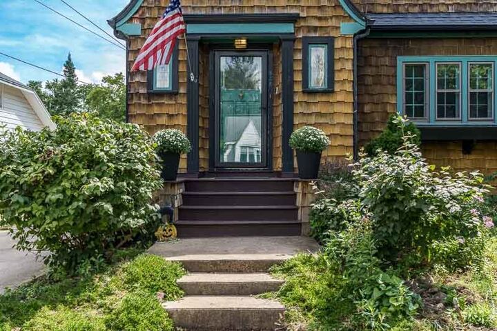 Property Photo: 828 N 9th Street IL 60115