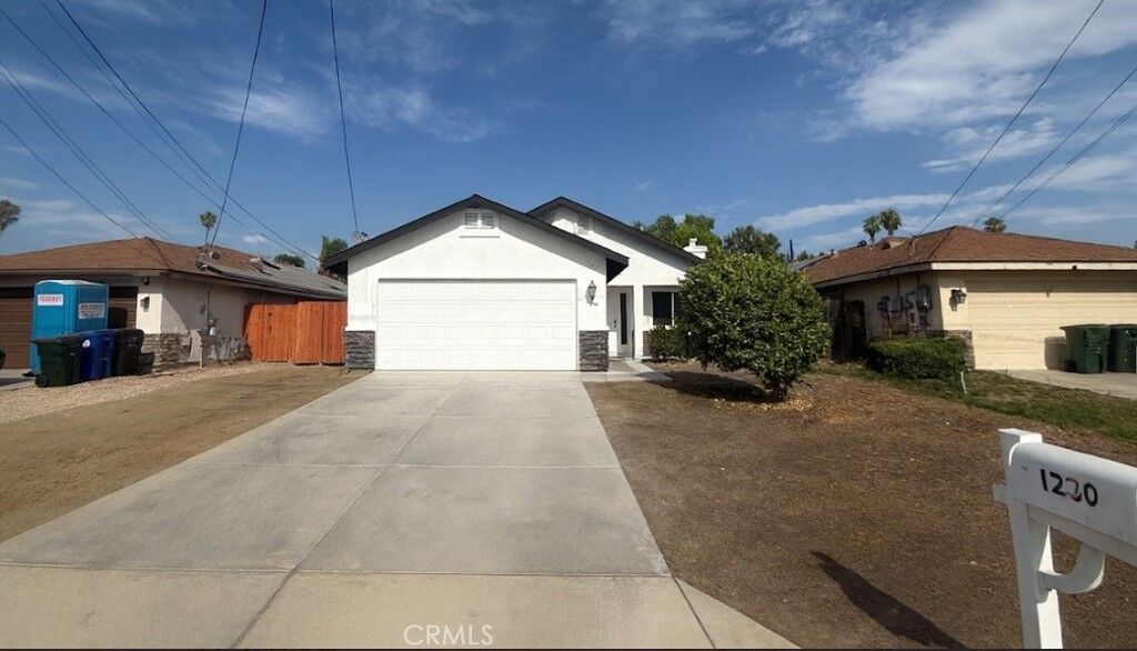 Property Photo:  1230 Tourmaline Avenue  CA 92359 