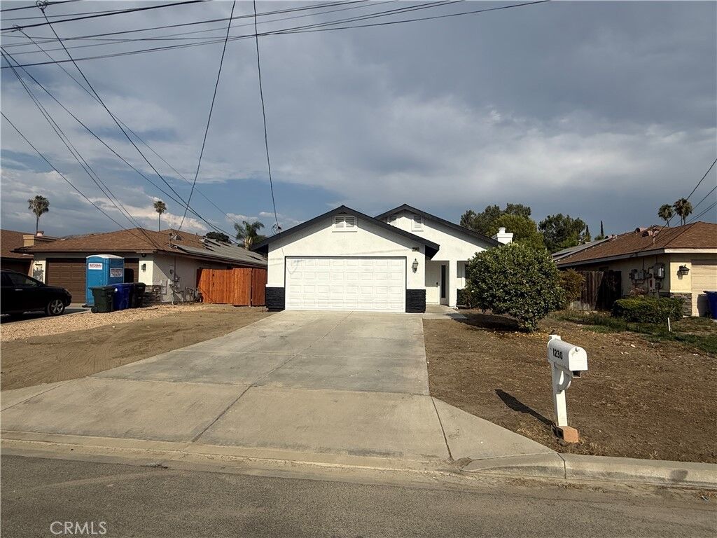 Property Photo:  1230 Tourmaline Avenue  CA 92359 