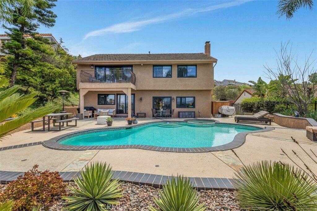 Property Photo:  6441 E Ridge Glen Road  CA 92807 