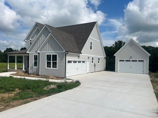 Property Photo:  102 Summer Lake Ct  TN 37398 