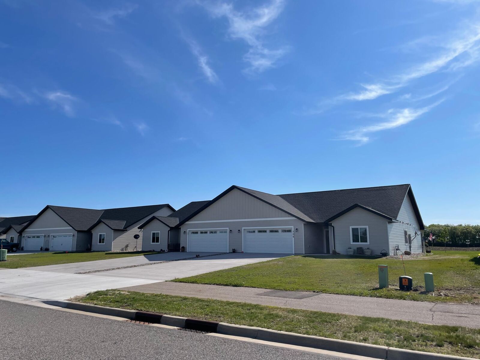 Property Photo: 404 11th Street SE MN 56331