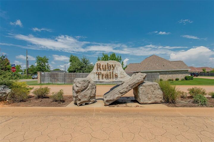 Property Photo:  1505 Lucy Circle  TX 75771 