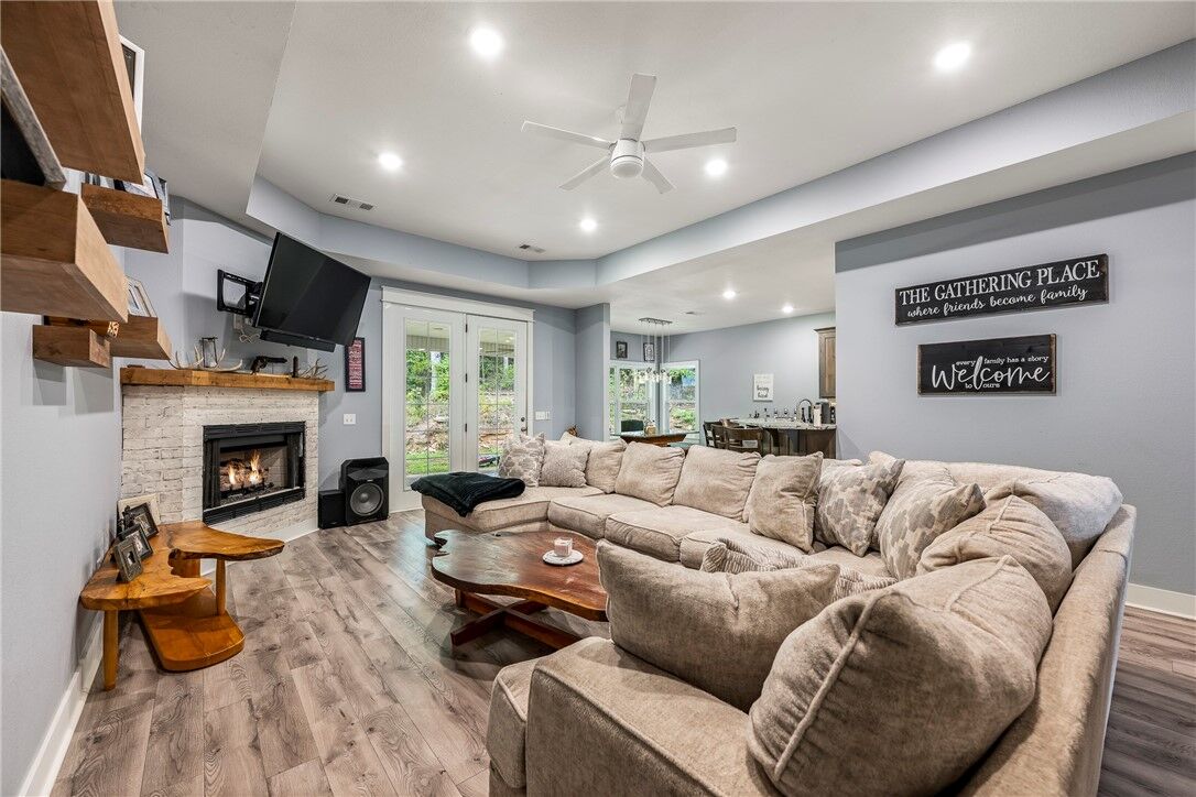 Property Photo: 1213 Stokenbury Road AR 72727