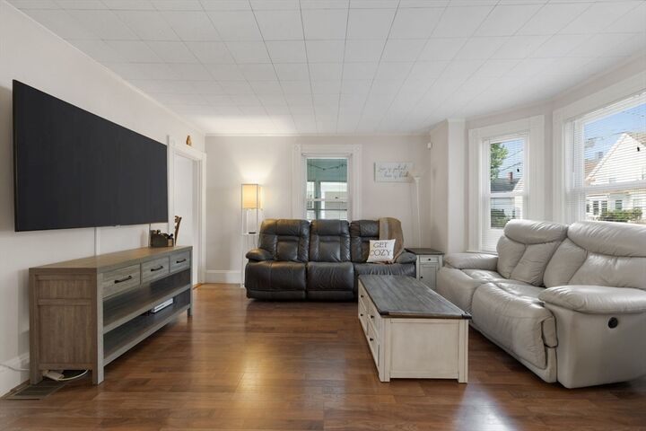 Property Photo:  33 Verona Street  MA 01904 