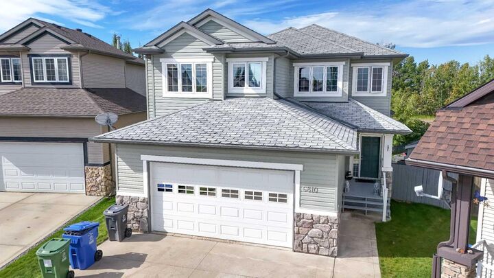 Property Photo:  6810 59 Street Close  AB T4T 1V9 