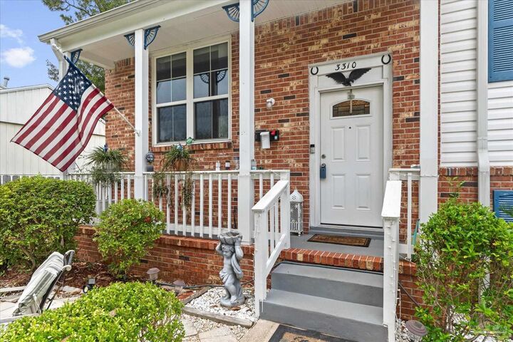 Property Photo:  3310 Bluewater Dr  FL 32503 