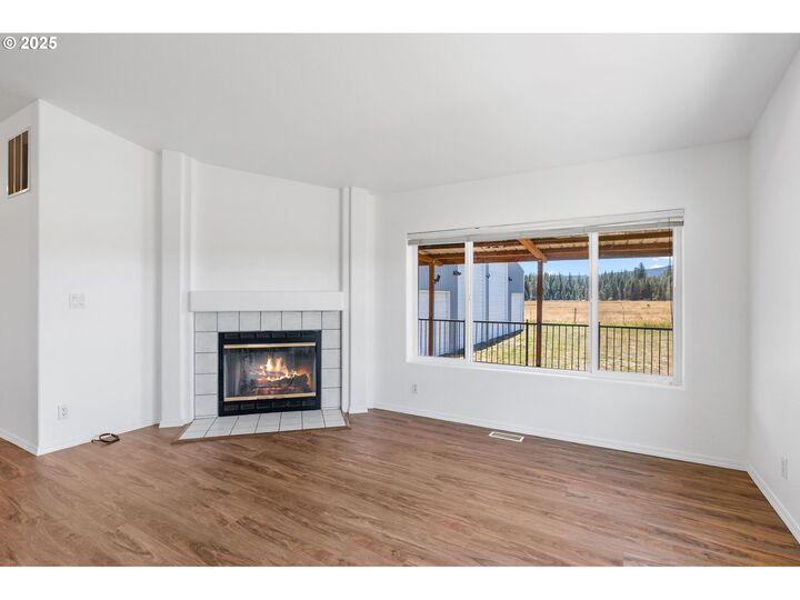 Property Photo: 110 Lakeside Rd WA 98619