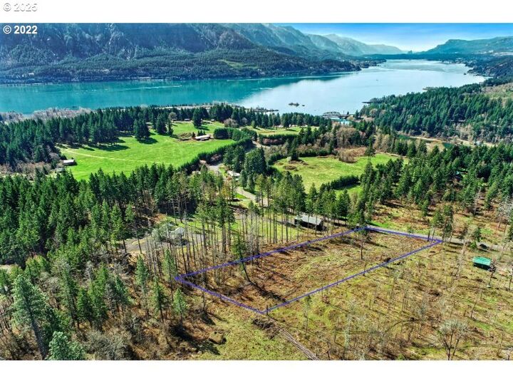 Property Photo: Kelly-Henke Rd WA 98648