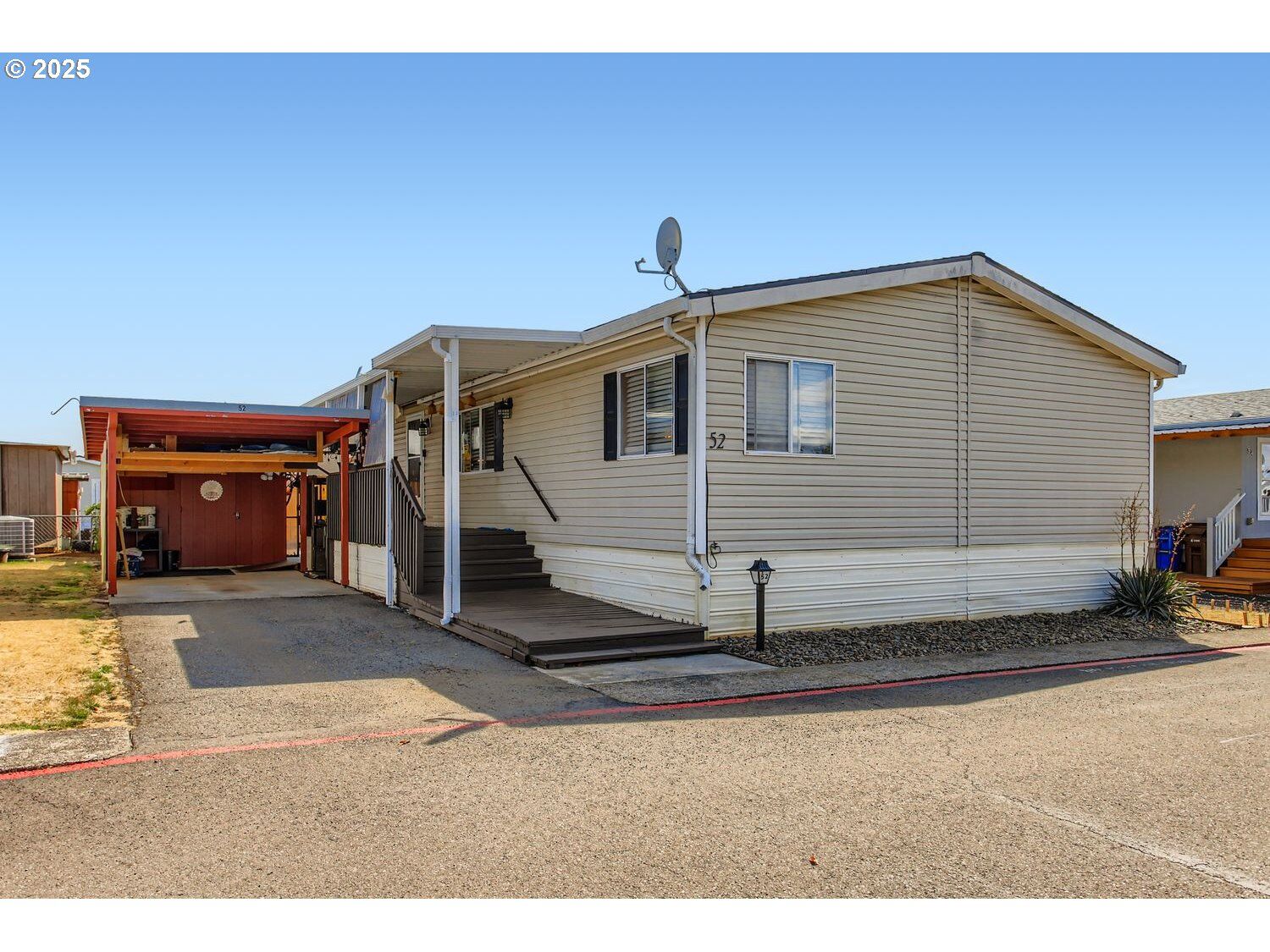 Property Photo: 20248 Highway 213 OR 97045