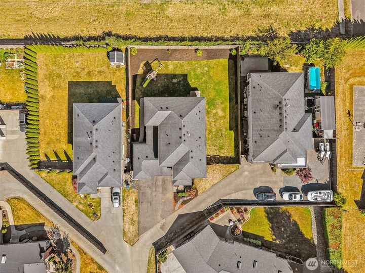 Property Photo: 8026 11th Place SE WA 98258