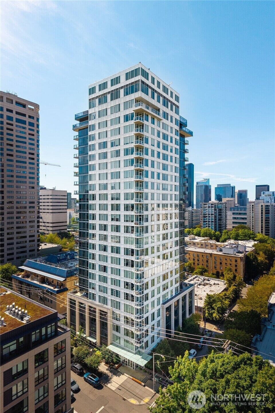 Property Photo: 1321 Seneca Street 703 WA 98101