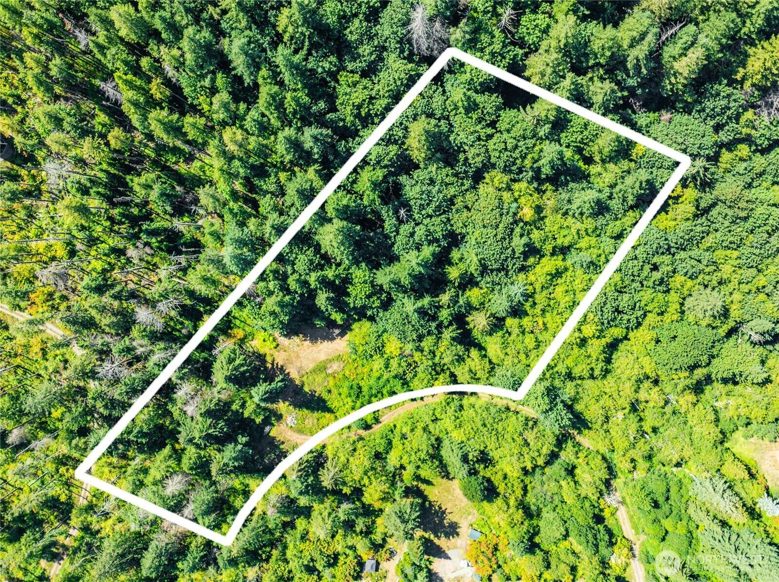 Property Photo:  17528  425th Avenue SE  WA 98045 