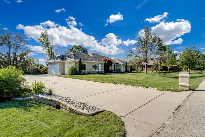 Property Photo: 1501 N Castle Rock St KS 67230
