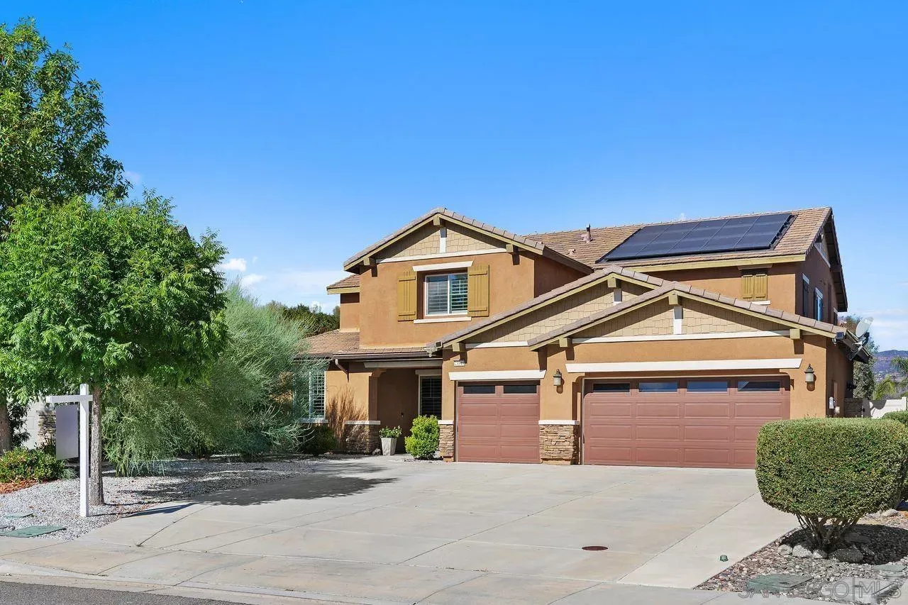 Property Photo: 23318 Crystal Way CA 92595