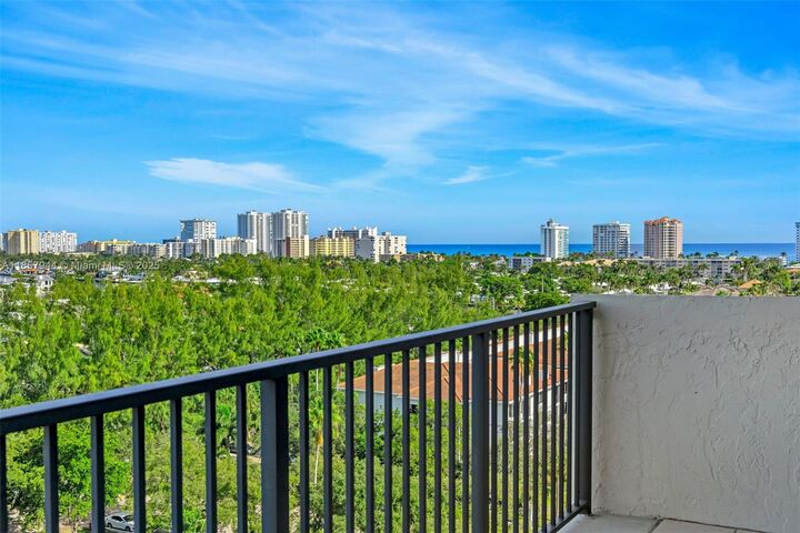 Property Photo:  3200 Port Royale Dr N 1111  FL 33308 