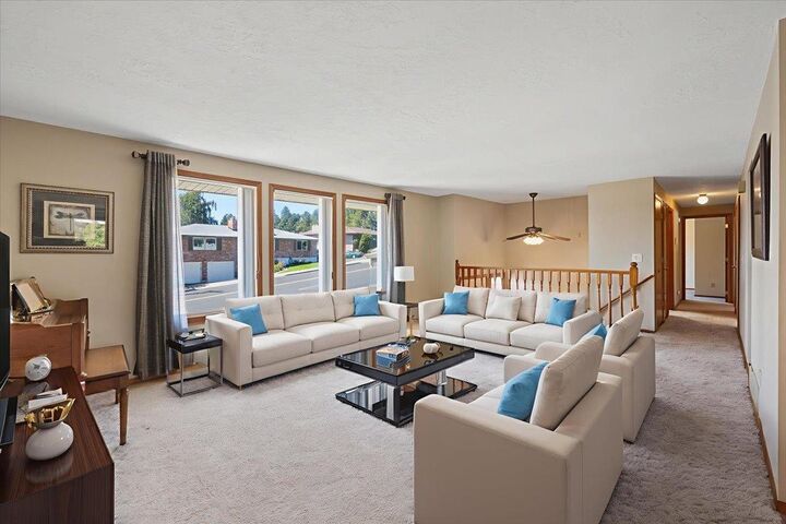 Property Photo:  7018 N Five Mile Rd  WA 99208 