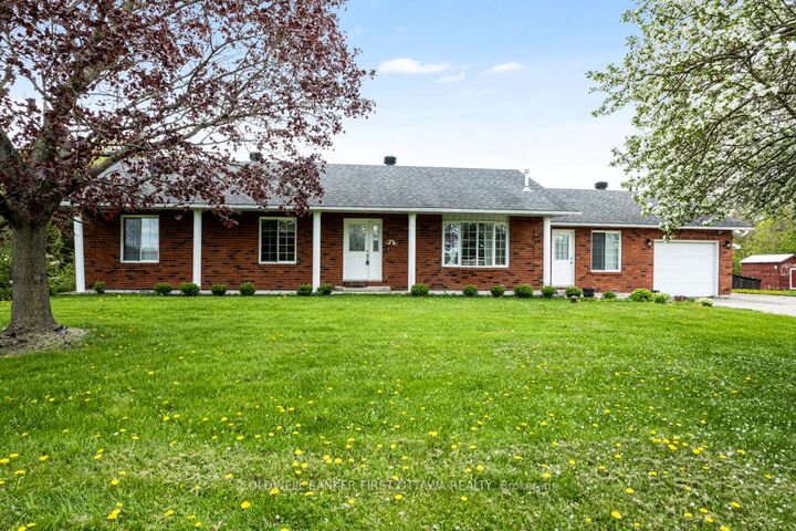 467 Lake Eloida Road  Elizabethtown-Kitley ON K0E 1Y0 photo
