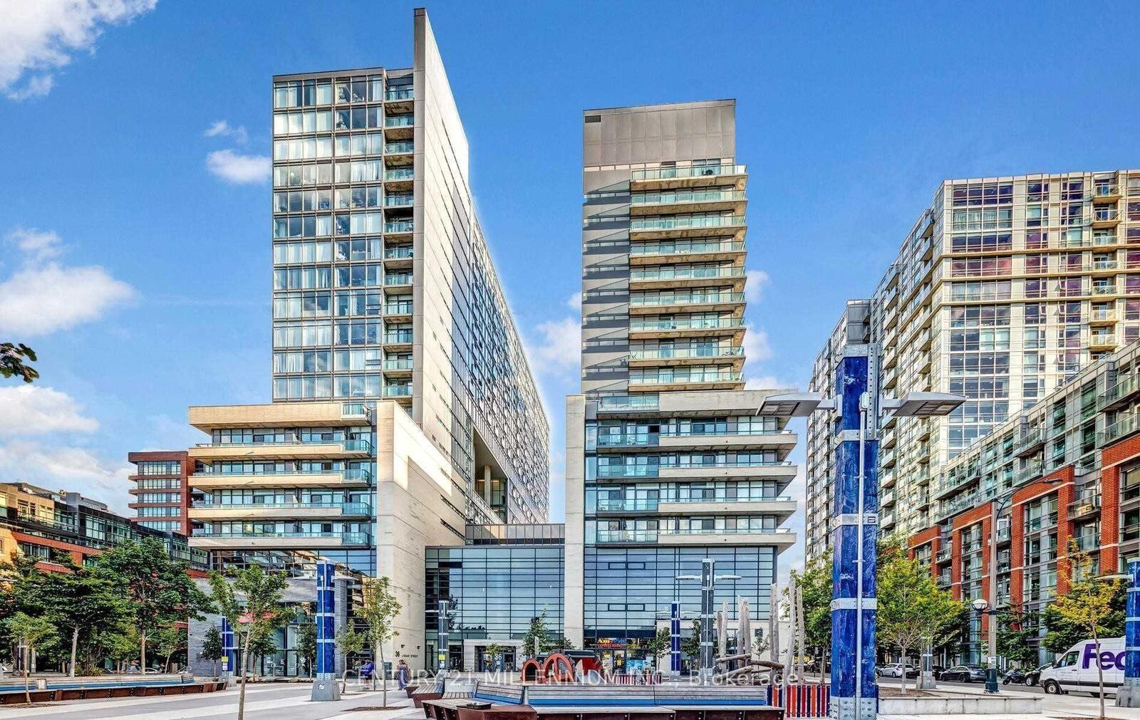 Property Photo: 36 Lisgar Street 622E ON M6J 0C7
