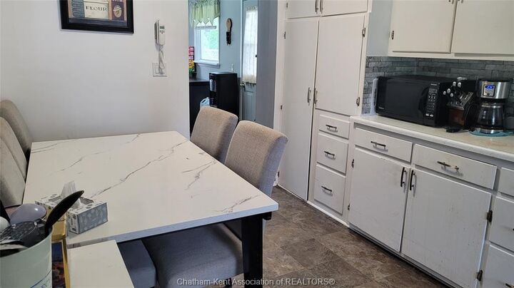 Property Photo: 54 Dundas Street ON N8A 2J2
