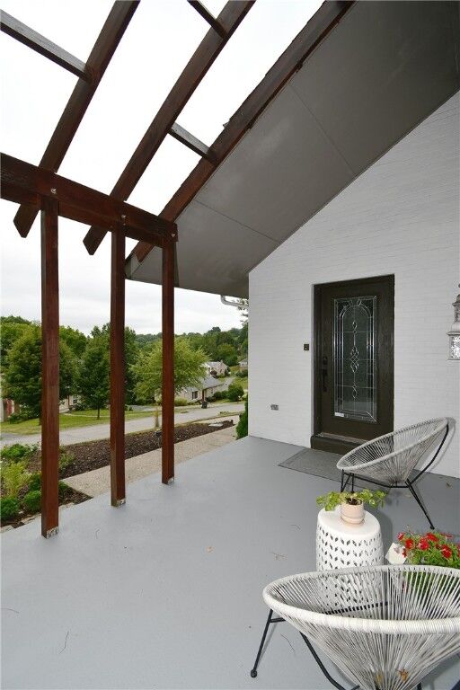 Property Photo: 508 Harrogate Rd PA 15241