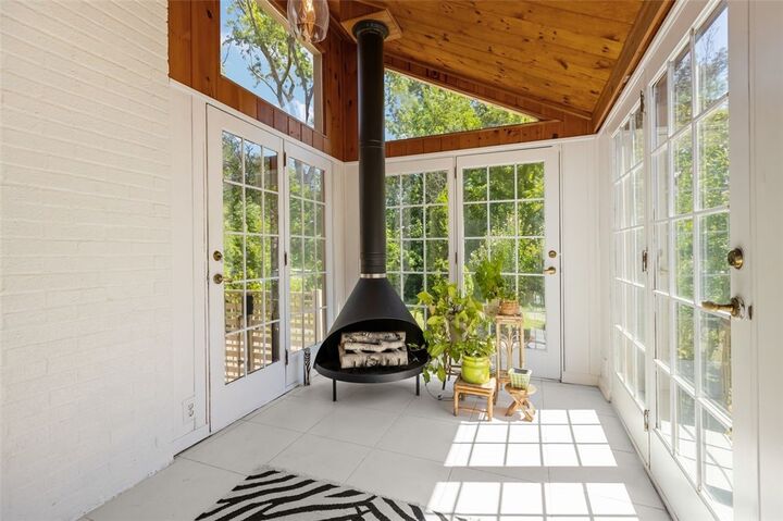 Property Photo:  1151 Greentree Rd.  PA 15220 