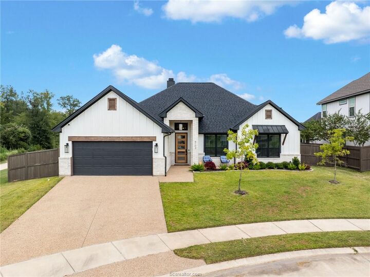 Property Photo:  4103 Hennepin Court  TX 77802 