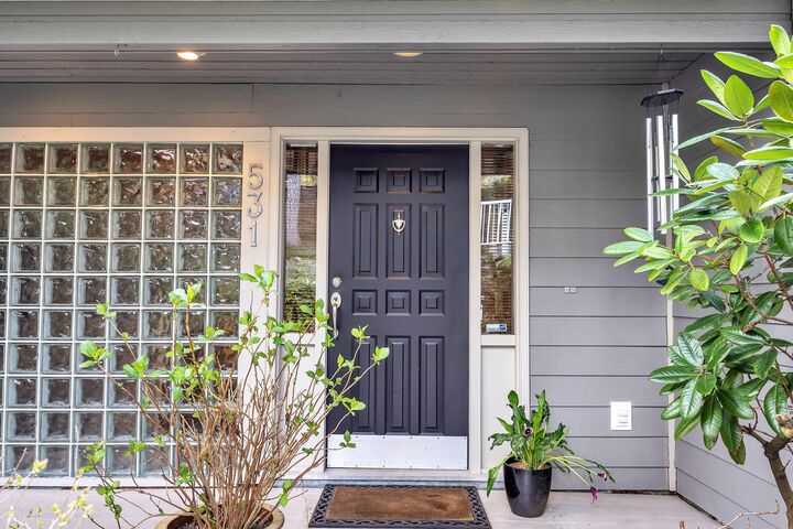 Property Photo: 531 Tempe Crescent BC V7N 1E7