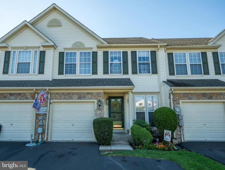 2507 Peachtree Drive  Perkasie PA 18944 photo