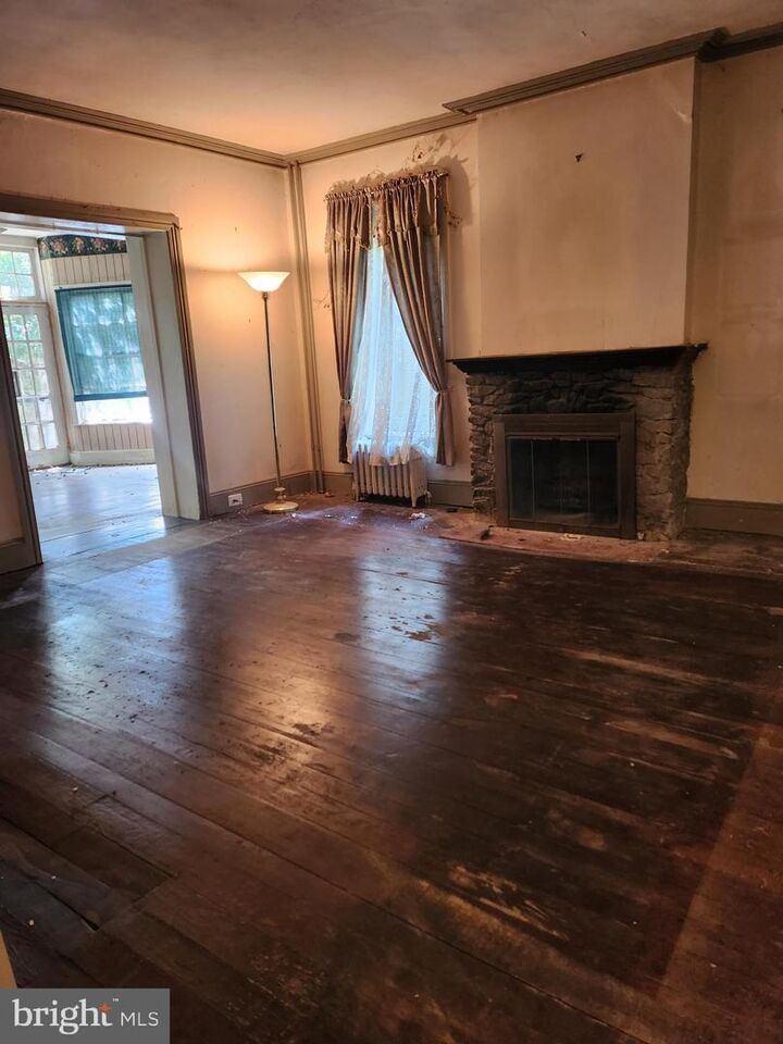 Property Photo: