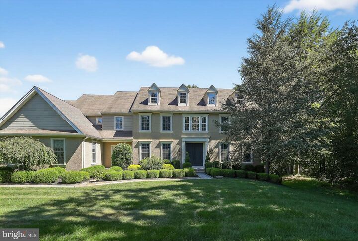 Property Photo: 1716 Chantilly Lane PA 19425