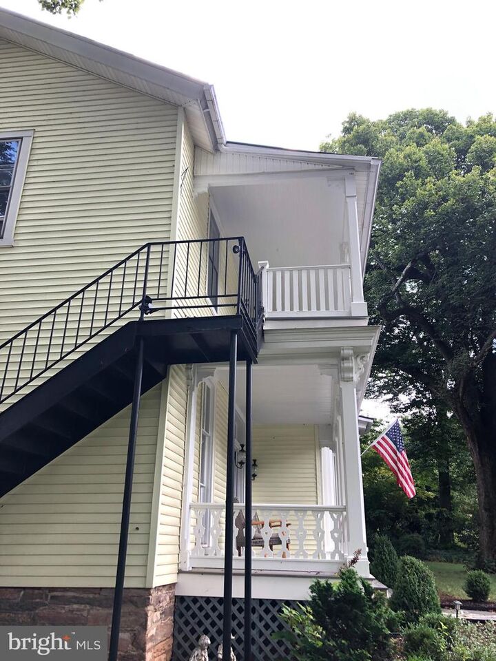 185 Main Street  Warrenton VA 20186 photo