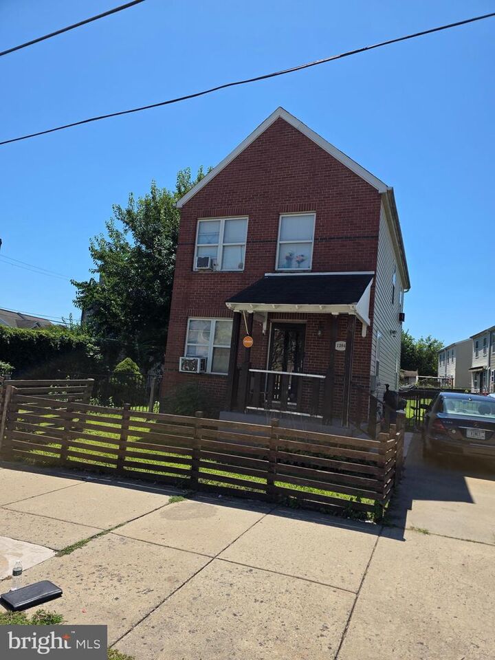 1206 Parrish Street  Philadelphia PA 19123 photo