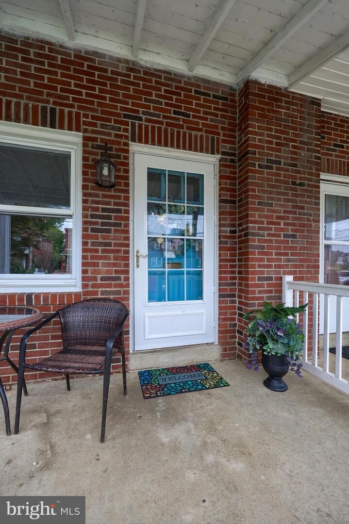 Property Photo:  252 Locust Street  PA 17557 