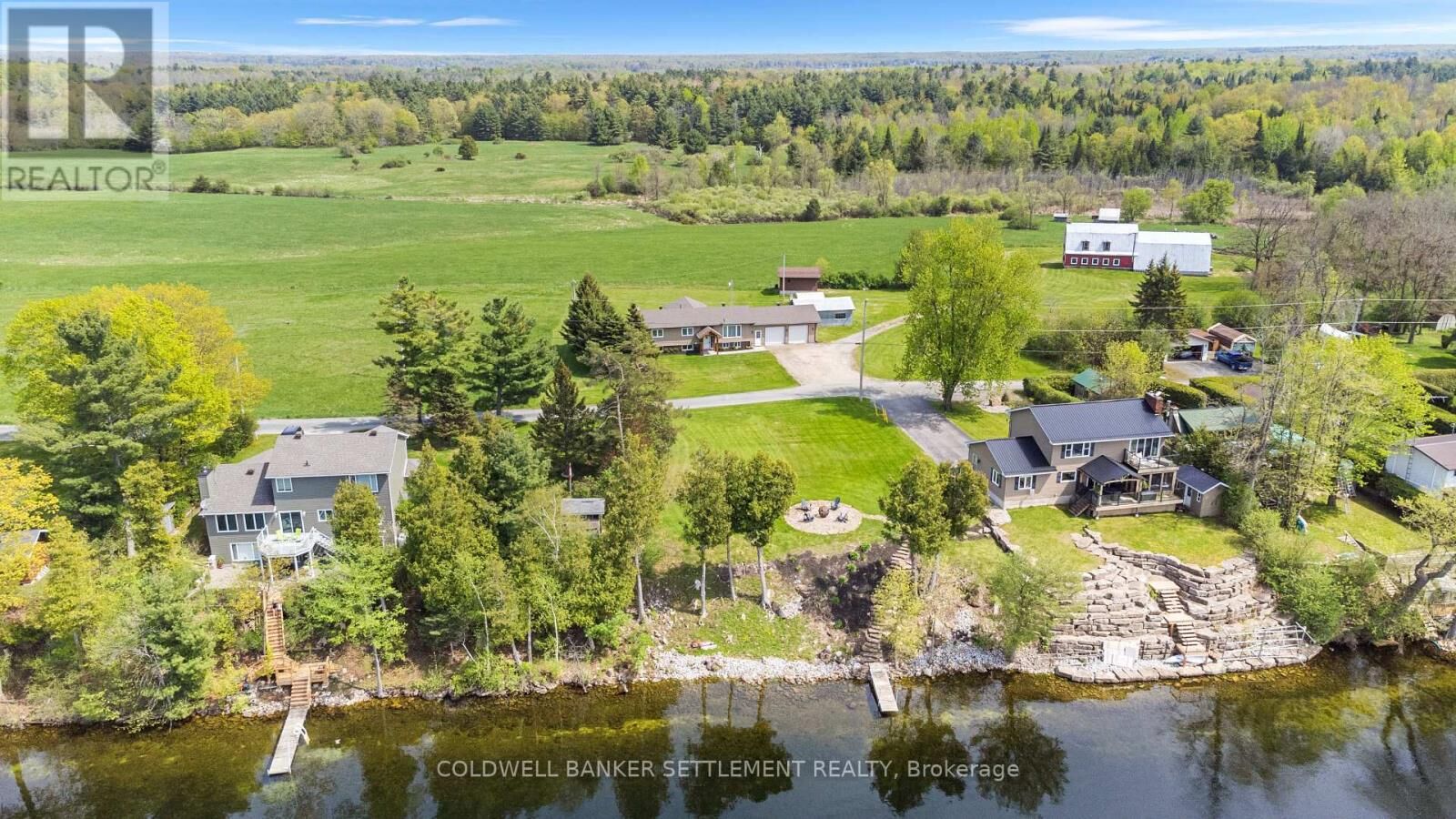 Property Photo:  269 Sunset Drive  ON K7H 3C7 