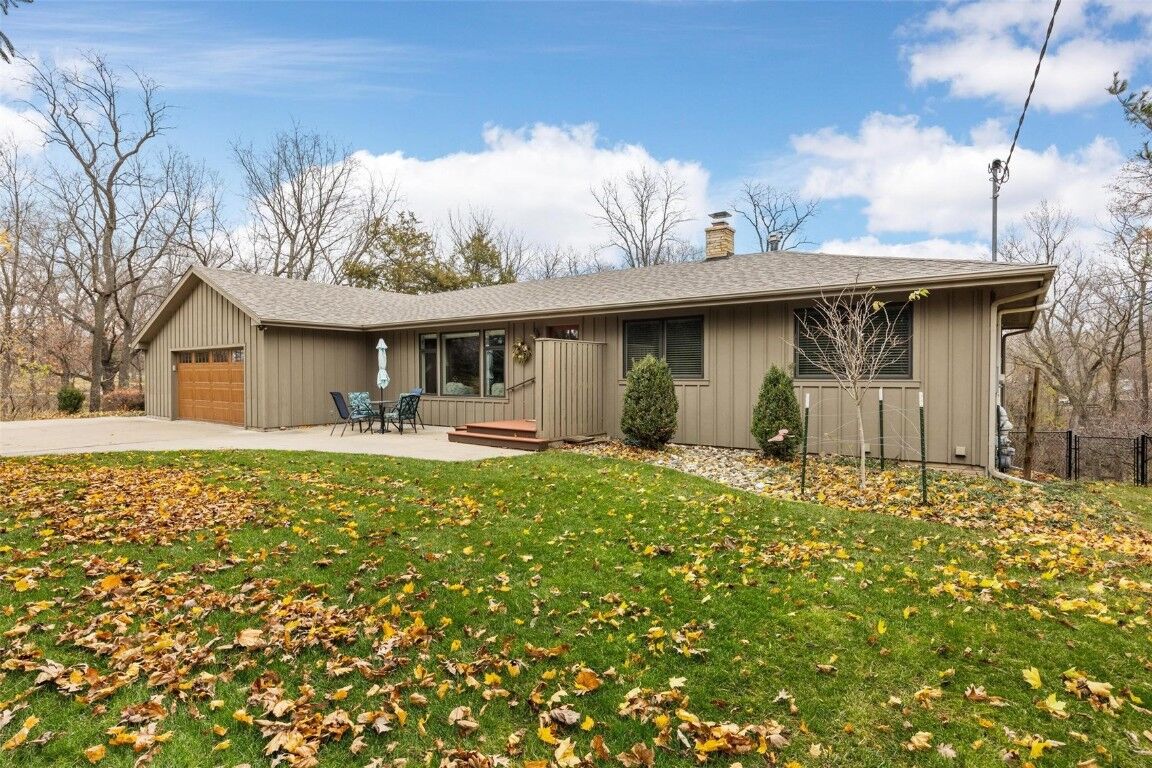 Property Photo: 3002 Dubuque Street IA 52240