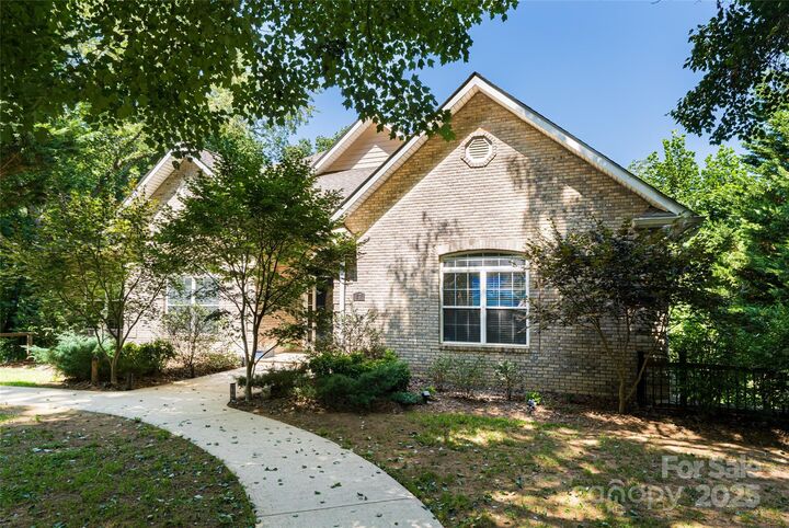 Property Photo: 47 Timberwood Drive NC 28806
