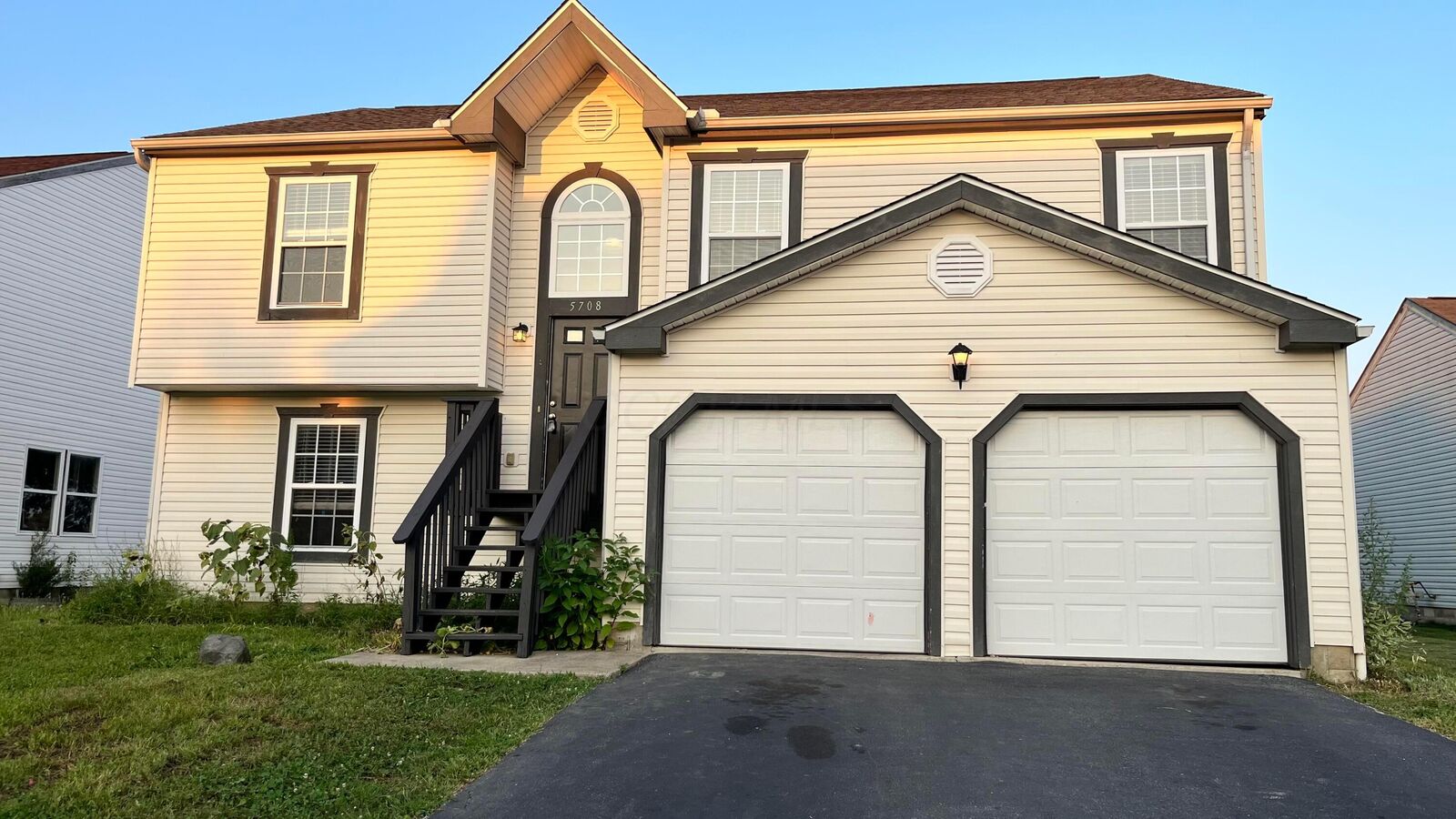 Property Photo: 5708 Canal Bridge Drive OH 43110