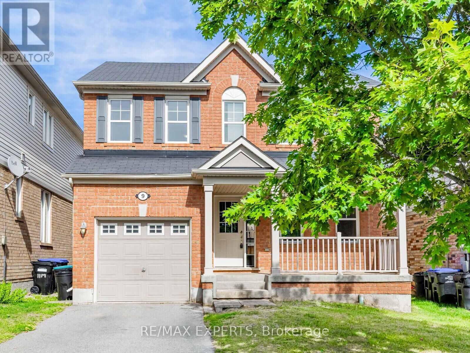 Property Photo:  9 Mooney Trail  ON L9R 0J4 