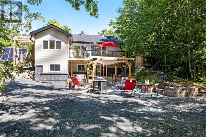 Property Photo: 4031 Bolingbroke Road ON K0H 2B0
