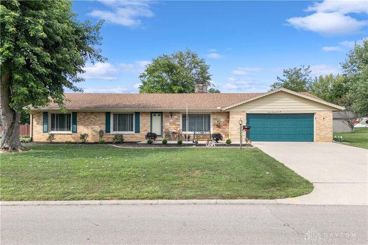 Property Photo: 1101 Jefferson Drive OH 45177
