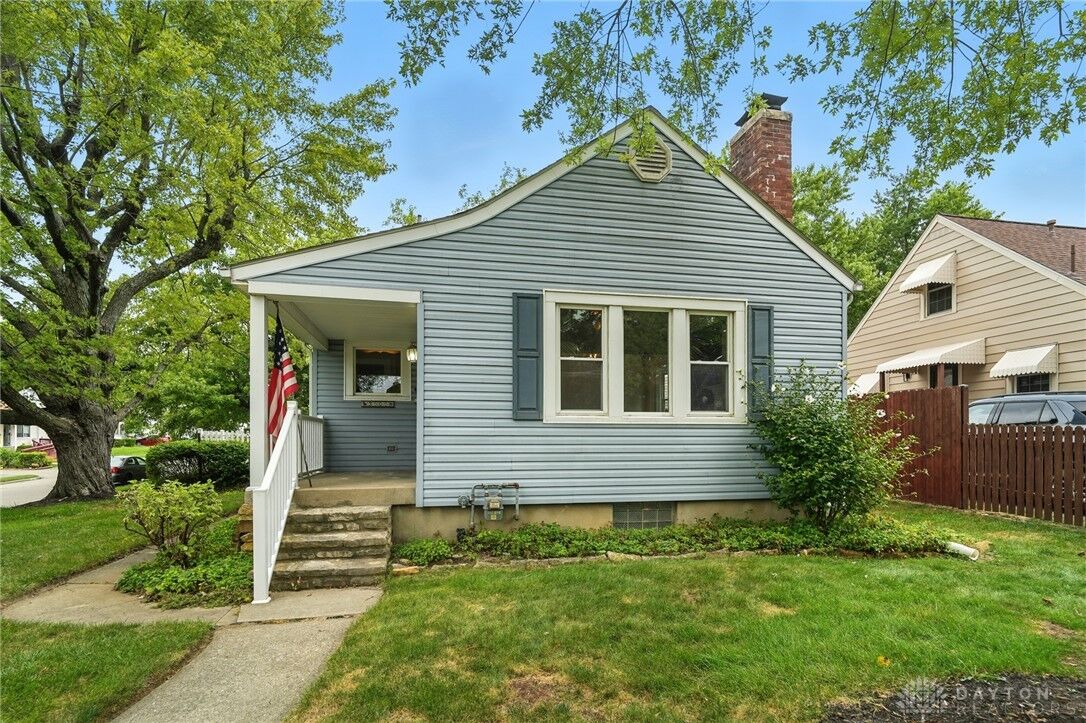 Property Photo: 3505 Cleveland Avenue OH 45410