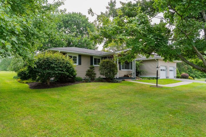 Property Photo:  946 Crouser School Road  PA 16145 