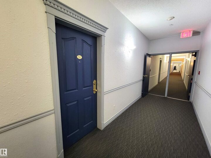 Property Photo: 10511 42 Avenue NW 312 AB T6J 7G8