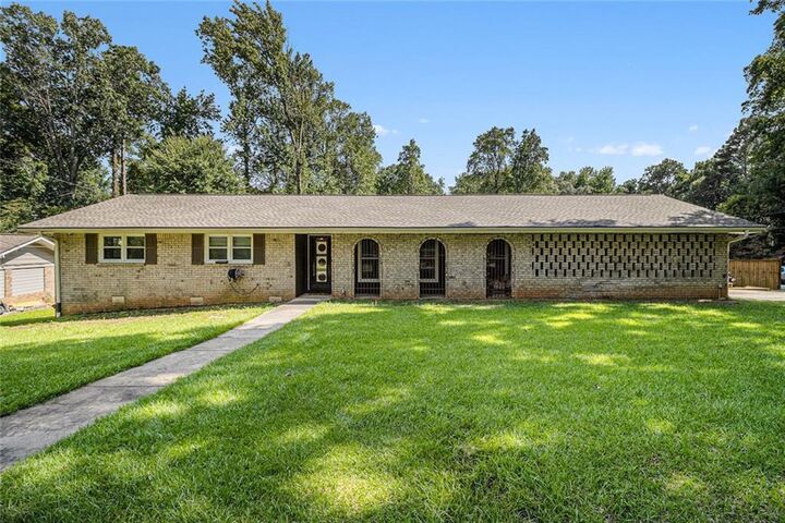 Property Photo: 4777 Summit Hills Way GA 30084