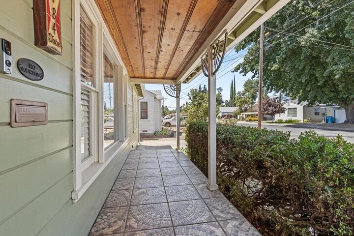 Property Photo:  784 Taber Avenue  CA 95991 