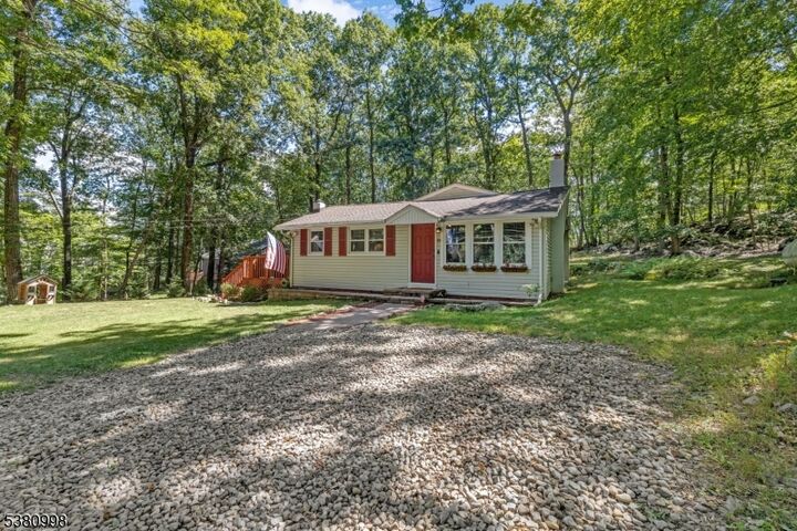 Property Photo: 44 Appleseed Rd NJ 07461