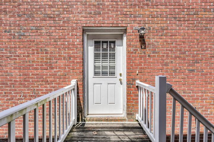 Property Photo: 216 Kirk Cauldy Dr MS 39759