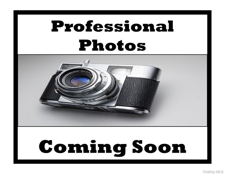Property Photo: 47 W Granada Avenue NY 11757